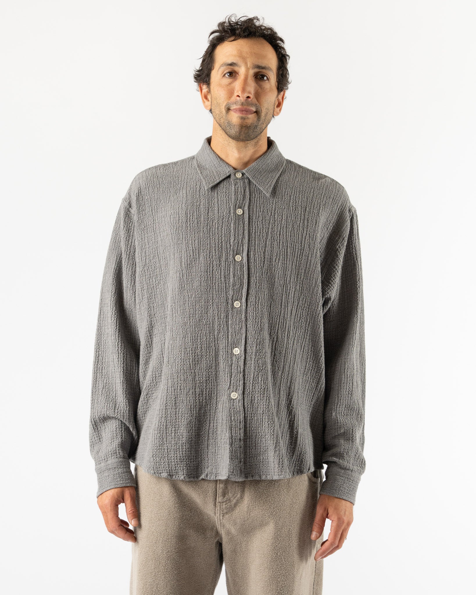 mfpen Vacation Shirt in Pavement Grey Seersucker