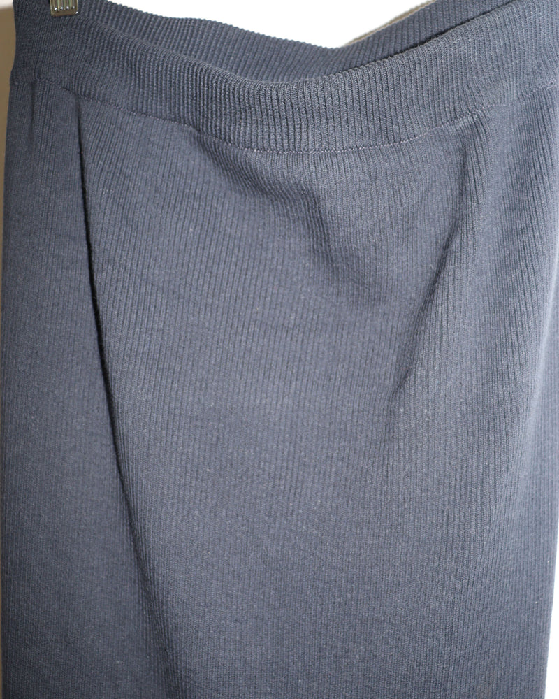 Pre-owned: Mijeong Park Ribbed Knit Midi Skirt in Navy