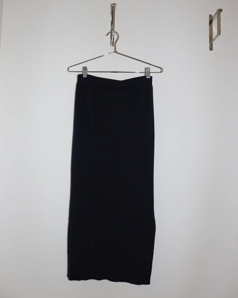 Pre-owned: Mijeong Park Ribbed Knit Midi Skirt in Navy