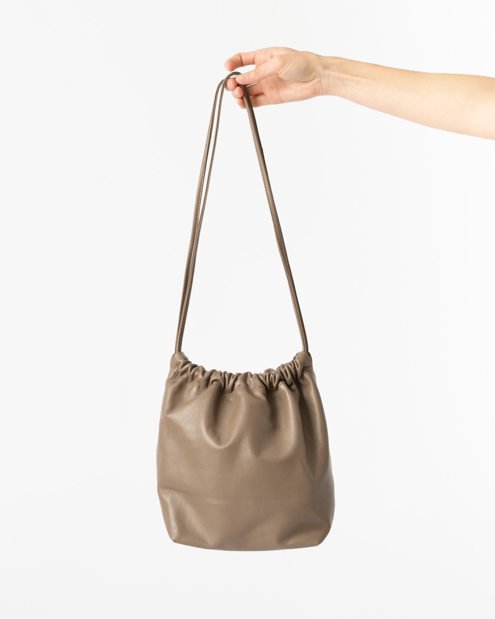Modern Weaving Lamb Gather Bucket Bag in Earth