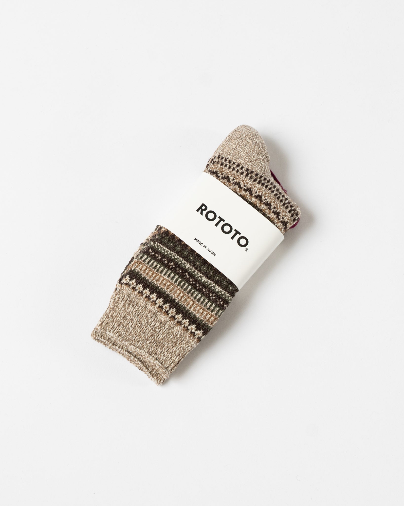 ROTOTO 1630 Nordic Pattern Socks in Brown