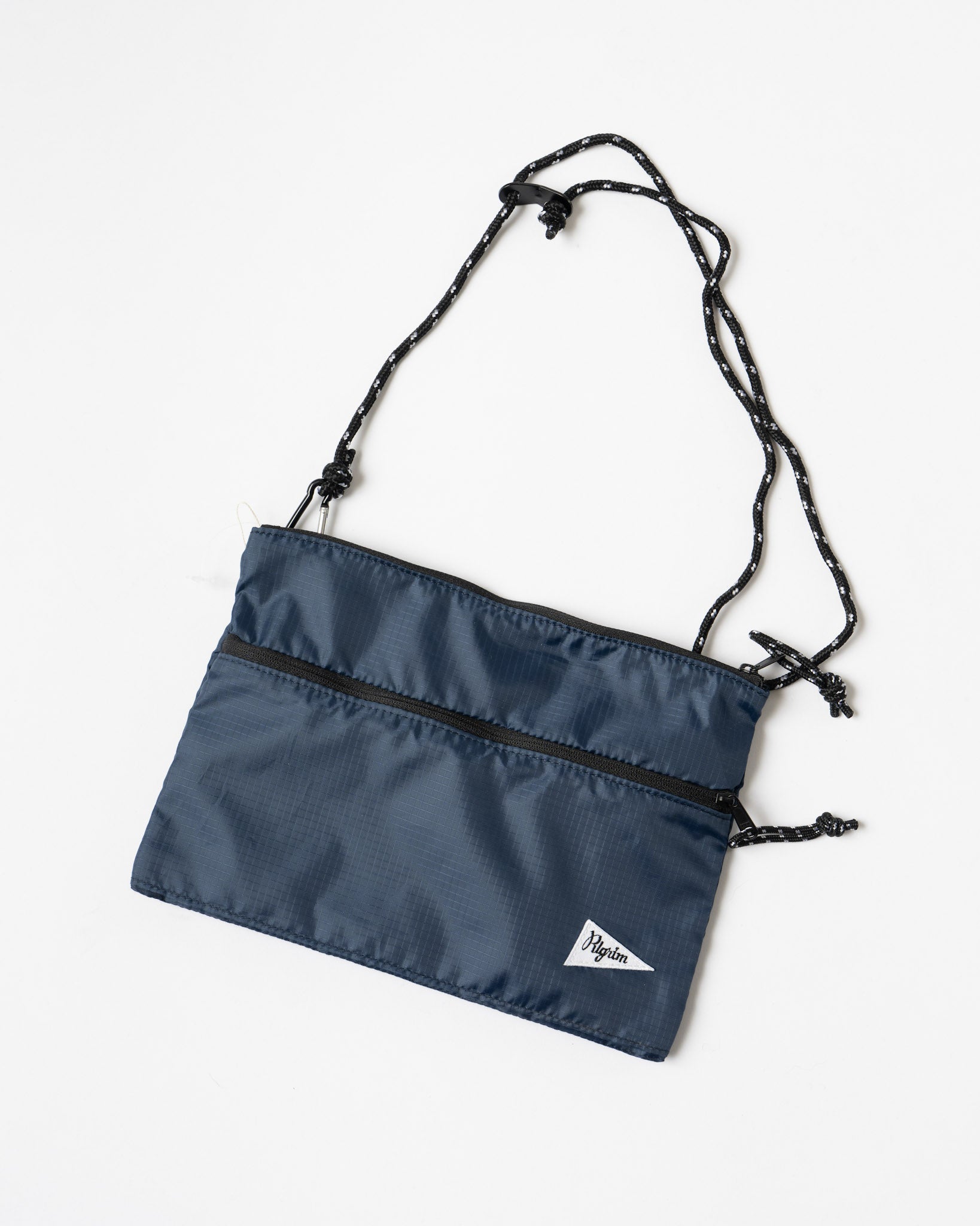 Pilgrim Surf + Supply Ripstop Sacoche in Navy