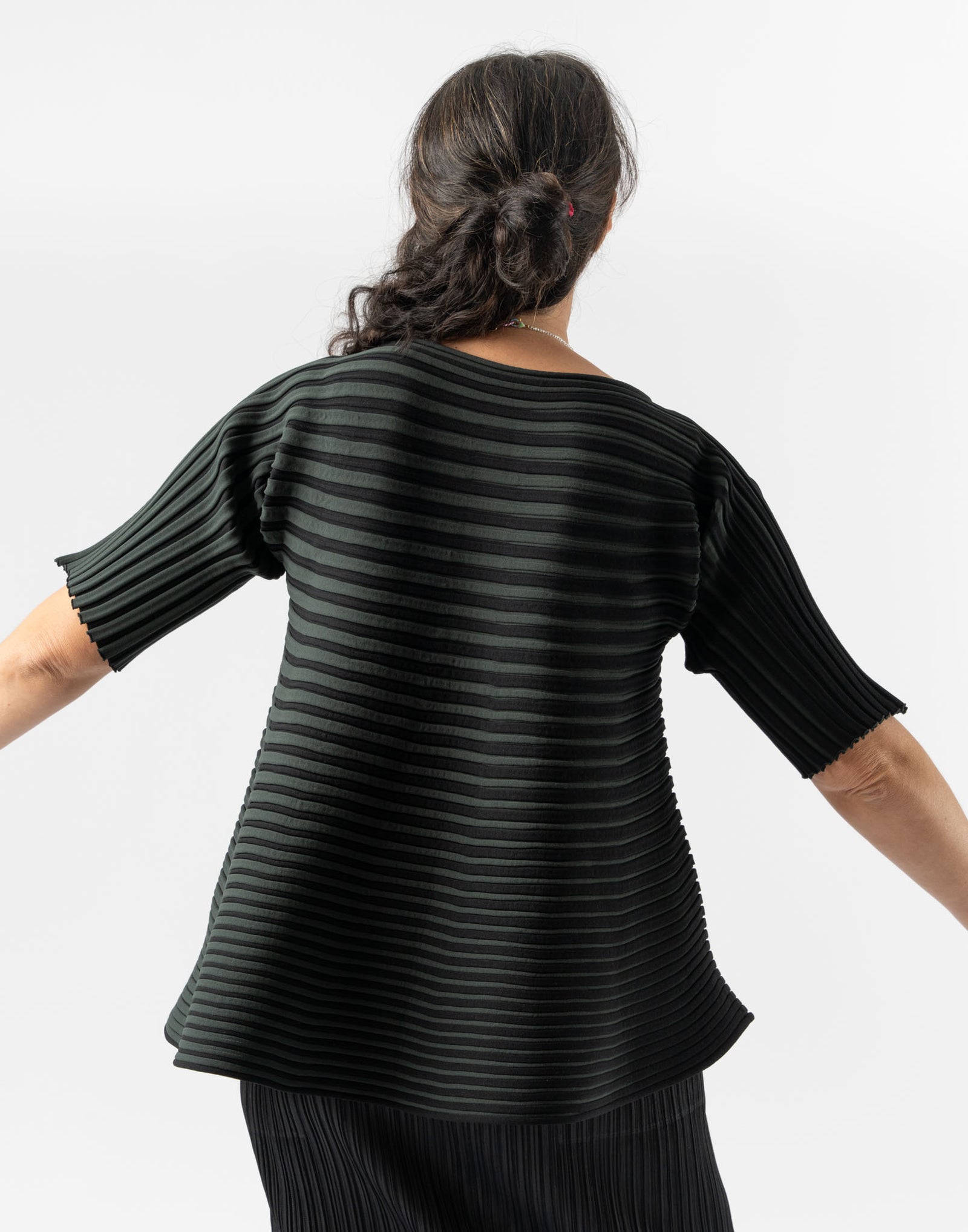 Pleats Please Issey Miyake Bounce Knit Top in Charcoal Curated at Jake and  Jones