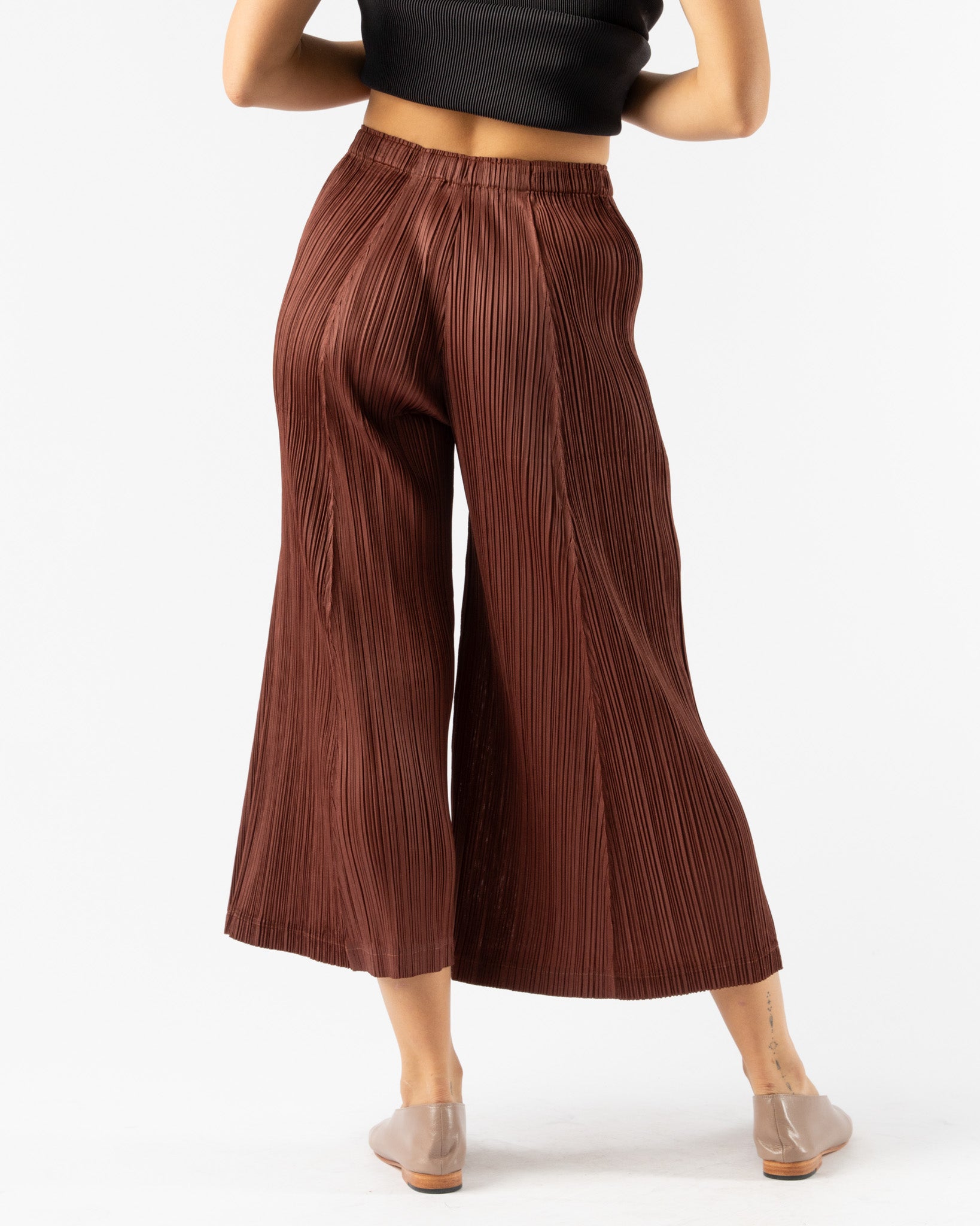 パンツ PLEATS PLEASE ISSEY MIYAKE : THICKER BOTTOMS 2 pants (C) Thicker Bottoms 2 Pants in Black – SVRN