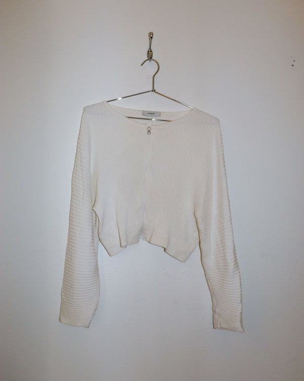 Pre-owned: Amomento Ribbed Crop Zip-Up Cardigan in Ivory