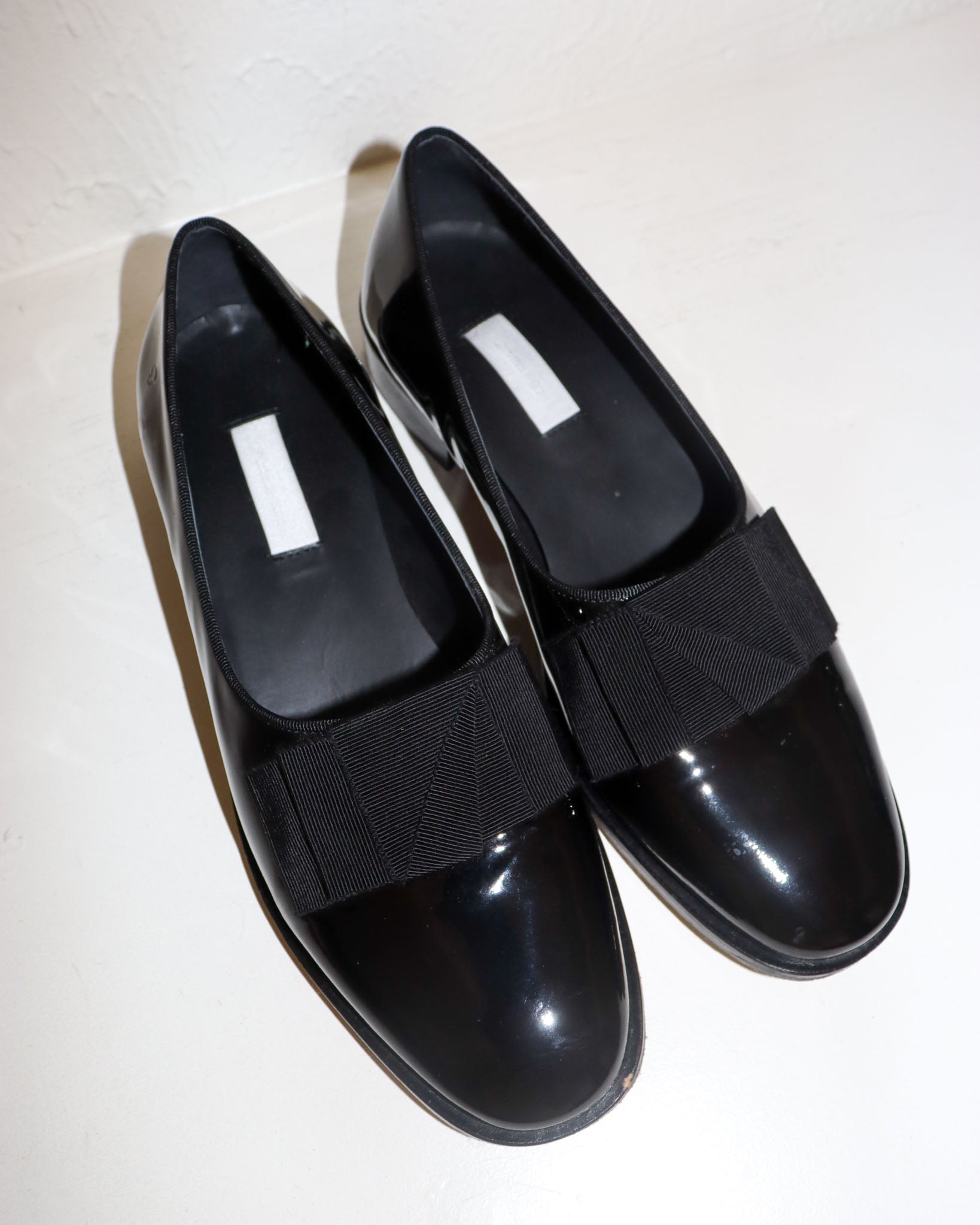 Pre-owned: Suzanne Rae Opera Pump in Black