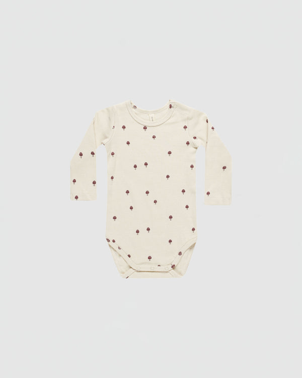 Quincy Mae Ribbed Long Sleeve Bodysuit in Mushrooms