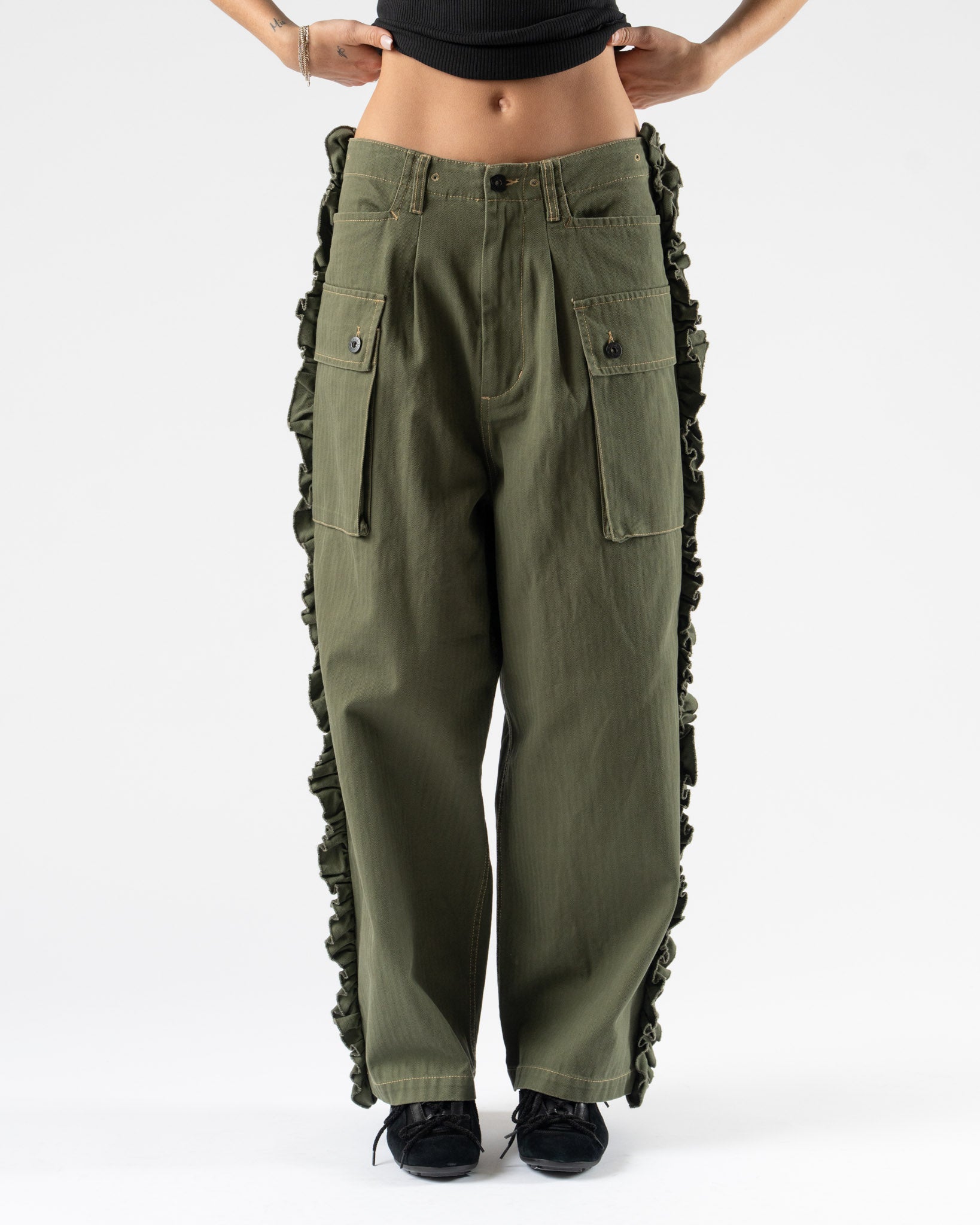 Rhodolirion Utility Pant in Herringbone Olive