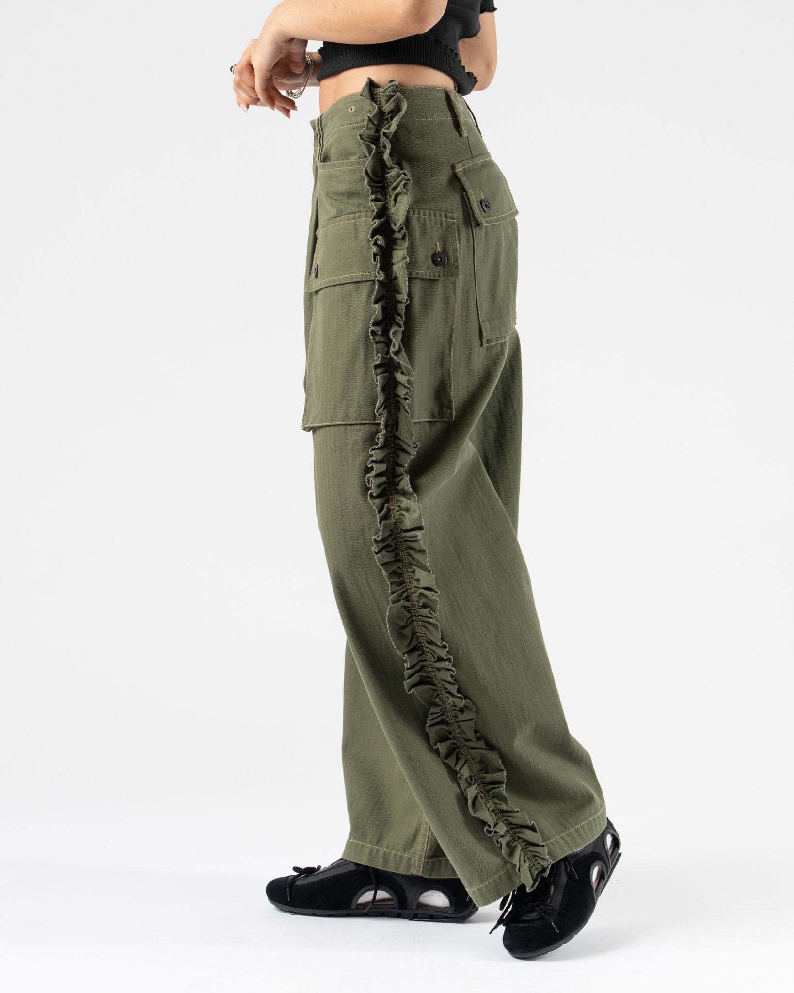 Rhodolirion Utility Pant in Herringbone Olive