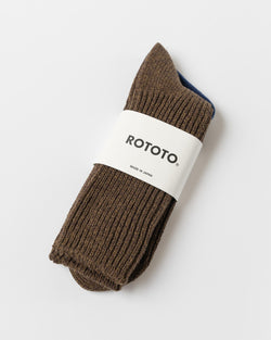 RoToTo 1538 Socks in Khaki Brown