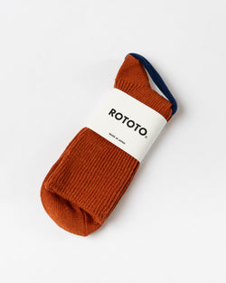 RoToTo Washi/Recycled Cotton Rib Crew Socks in Dark Orange