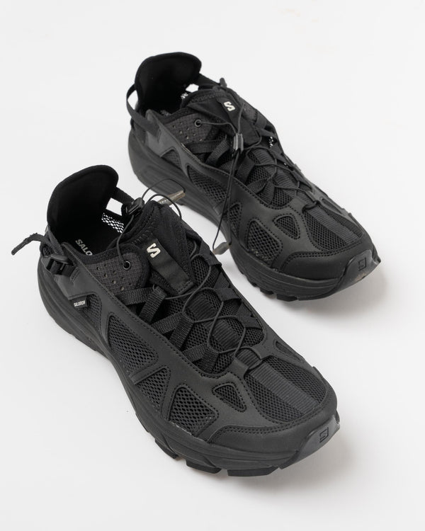 Salomon Techsonic Sneaker in Black/Black/Vanilla