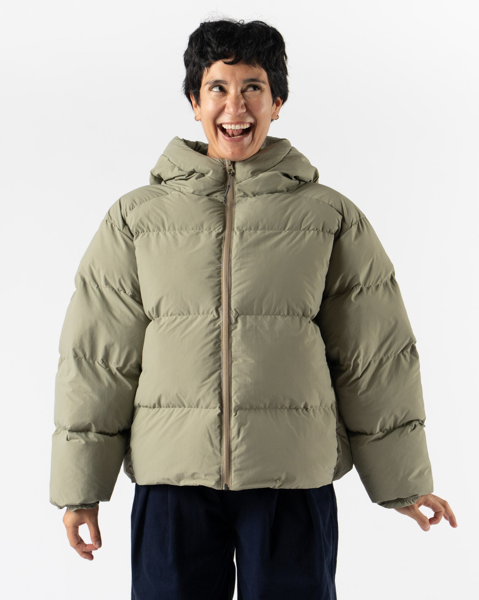 Satta Puffer Jacket in Light Olive