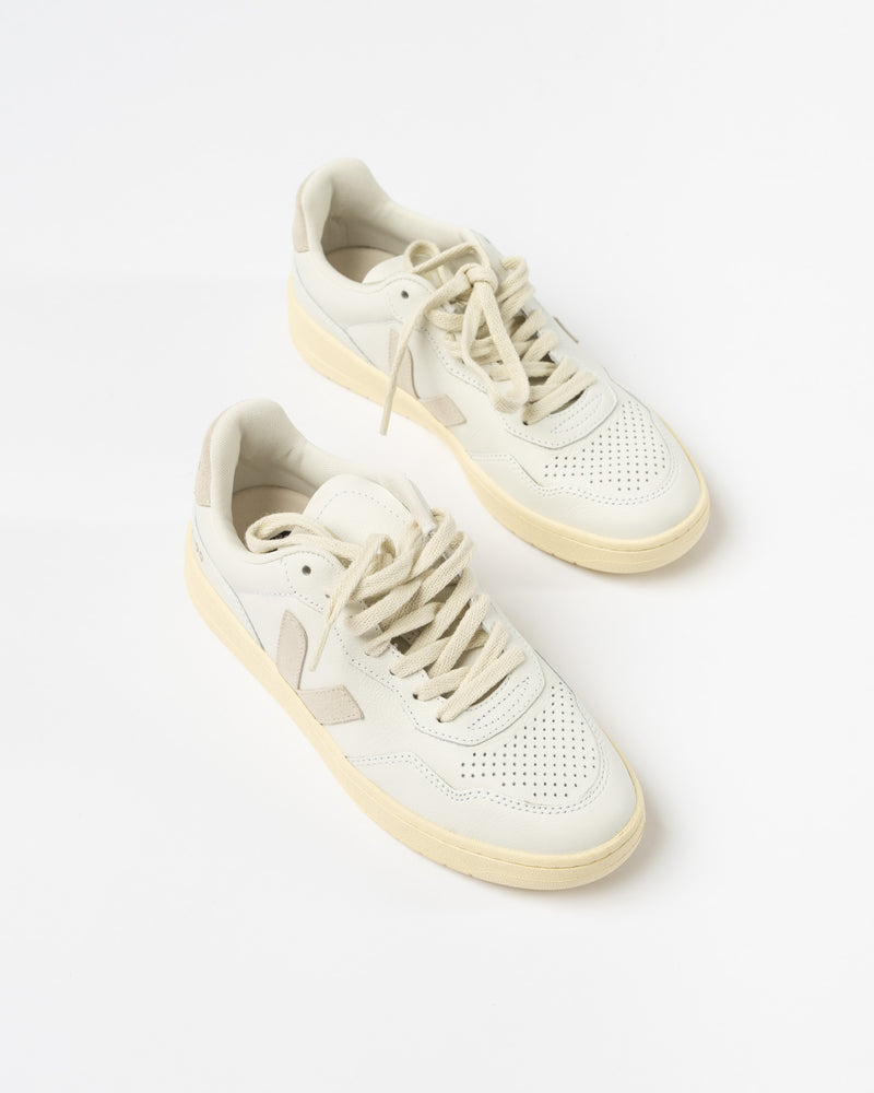 Veja V-90 Extra White Natural