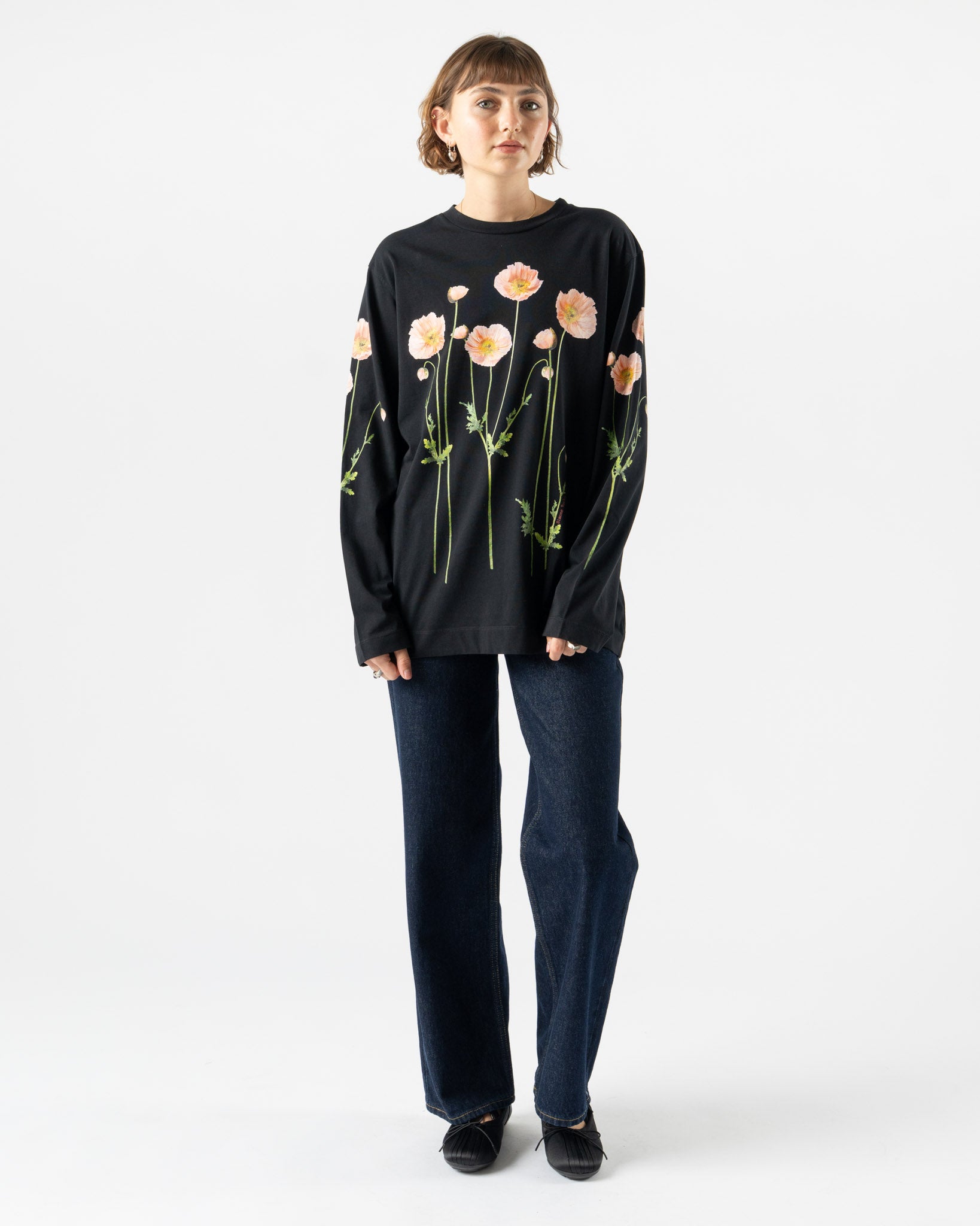 Simone Rocha Poppy Field Print Long Sleeve T-Shirt in Black
