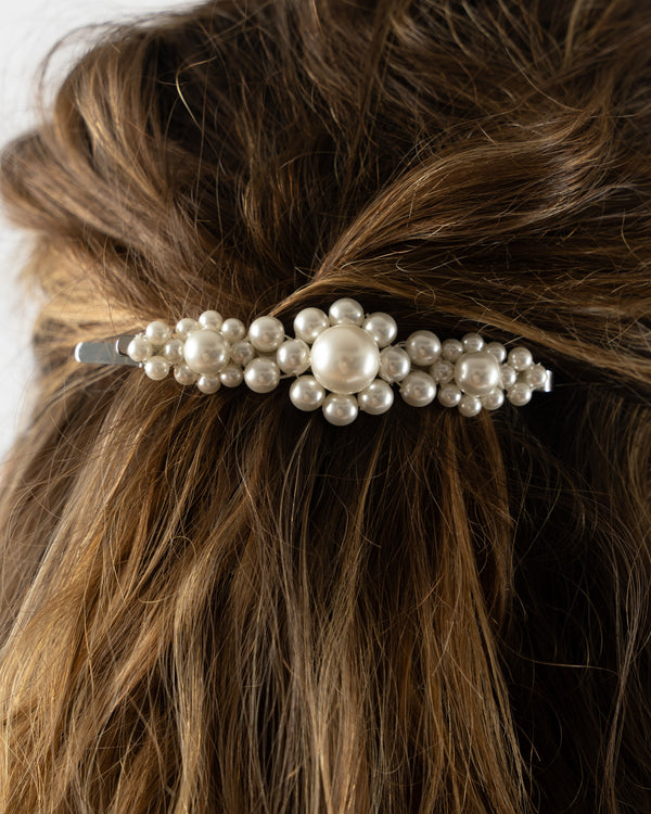 Simone Rocha Large Flower Hair Clip in Pearl