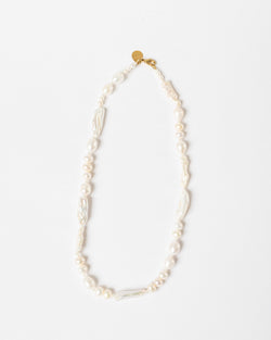 Simone Rocha Baroque Pearl Legato Pattern Necklace in Pearl