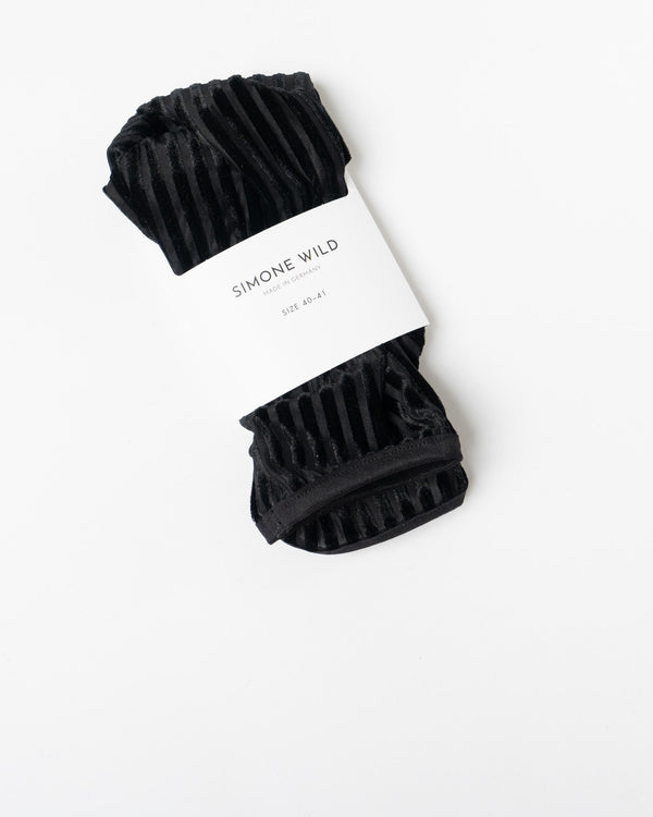 Simone Wild Rib Ankle Velvet Socks in Black