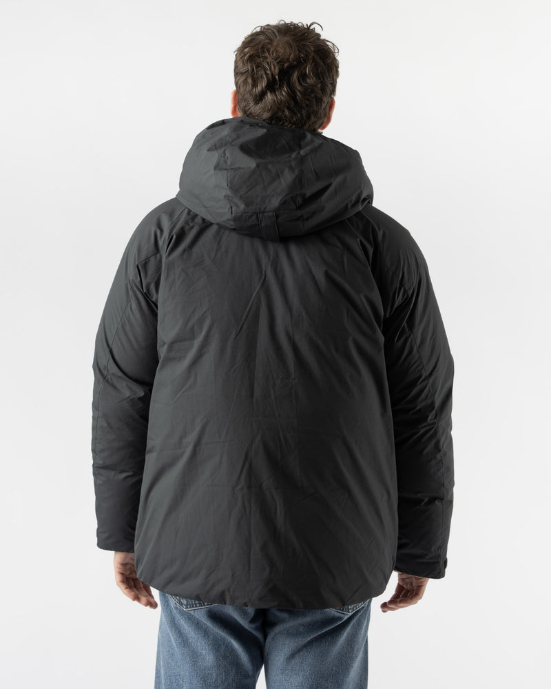 Snow Peak 2L Lightweight Down Jacket in Black