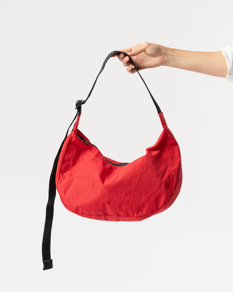 Baggu Medium Nylon Crescent Bag in Candy Apple