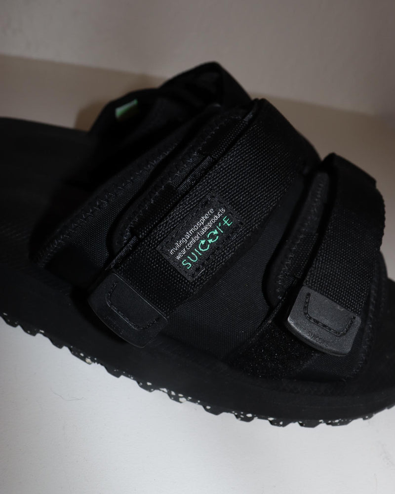 Pre-owned: Suicoke Moto-Cab Strappy Sandals in Black