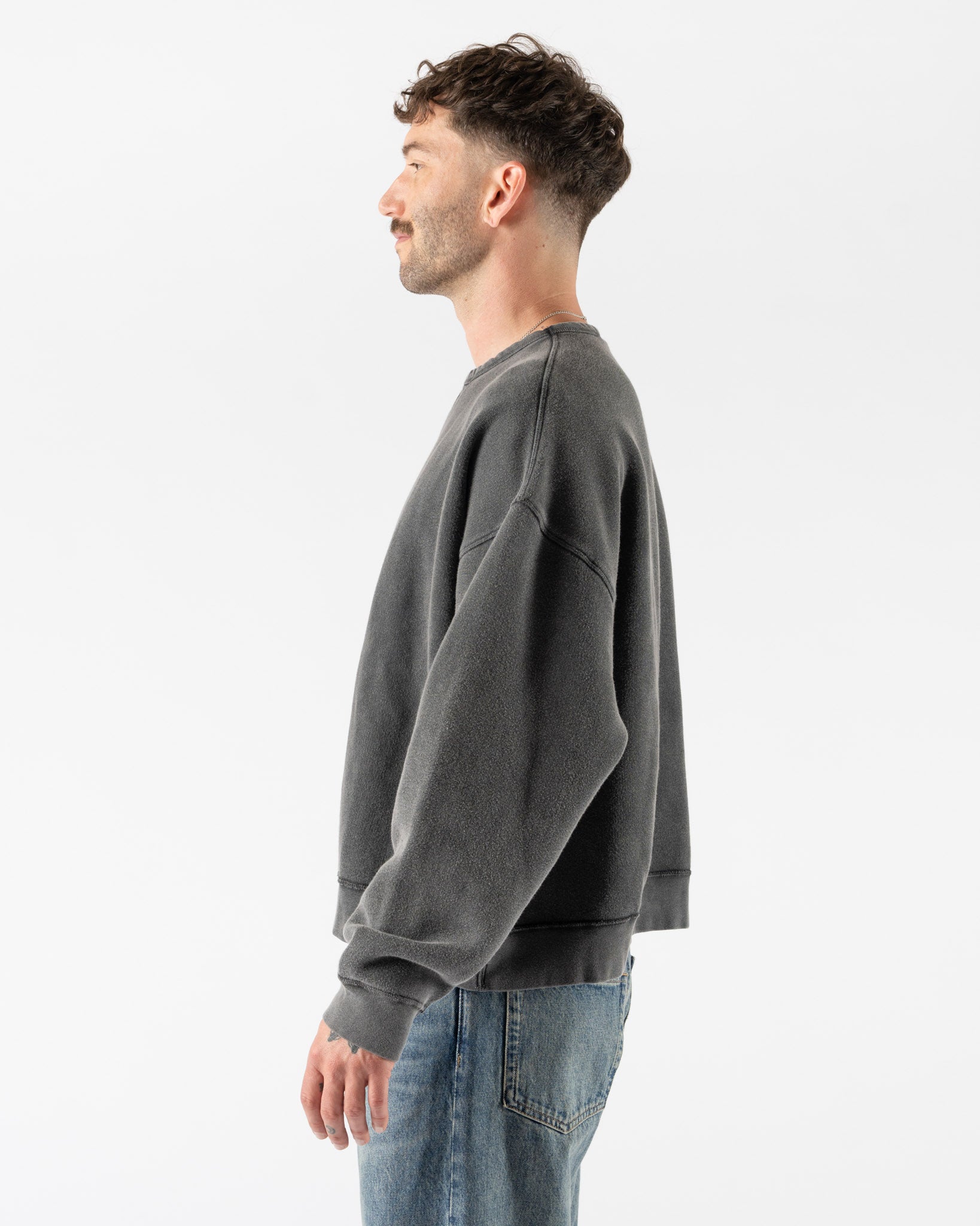 Sunflower Crew Sweat in Washed Anthracite