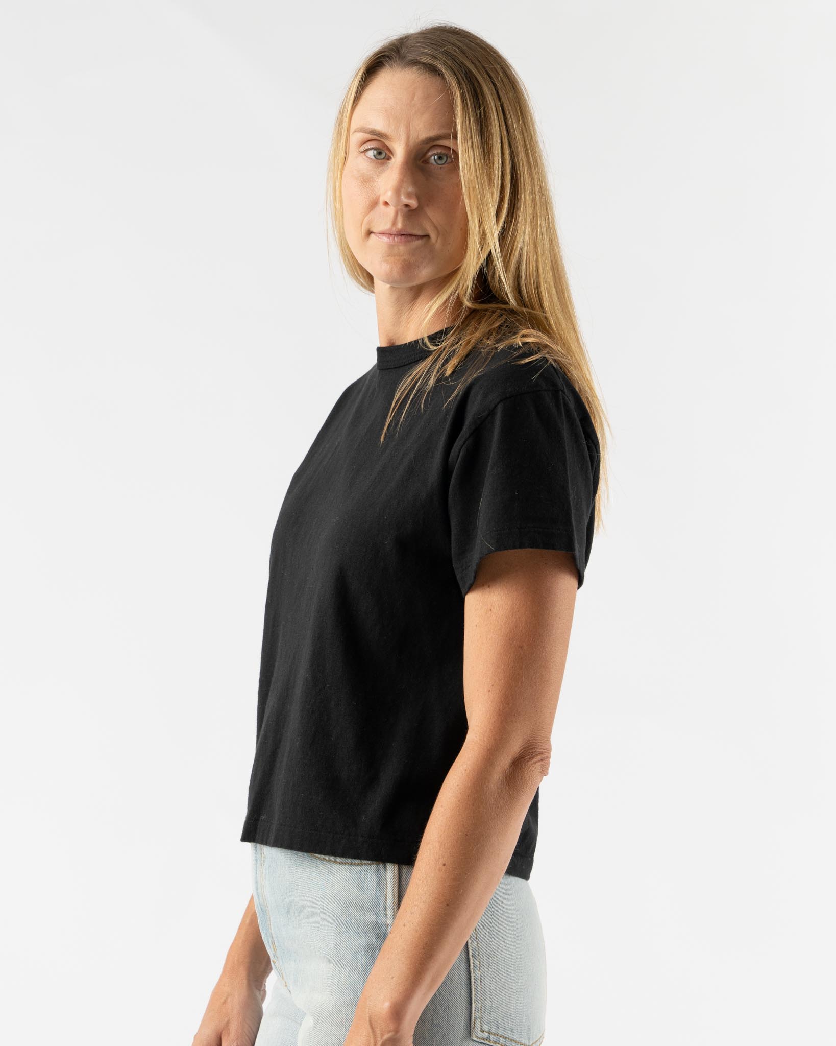 Sunray-Spirit-Hi'Aka-Short-Sleeve-T-Shirt-in-Hambledon-Grey-Santa-Barbara-Boutique-Jake-and-Jones-Sustainable-Fashion