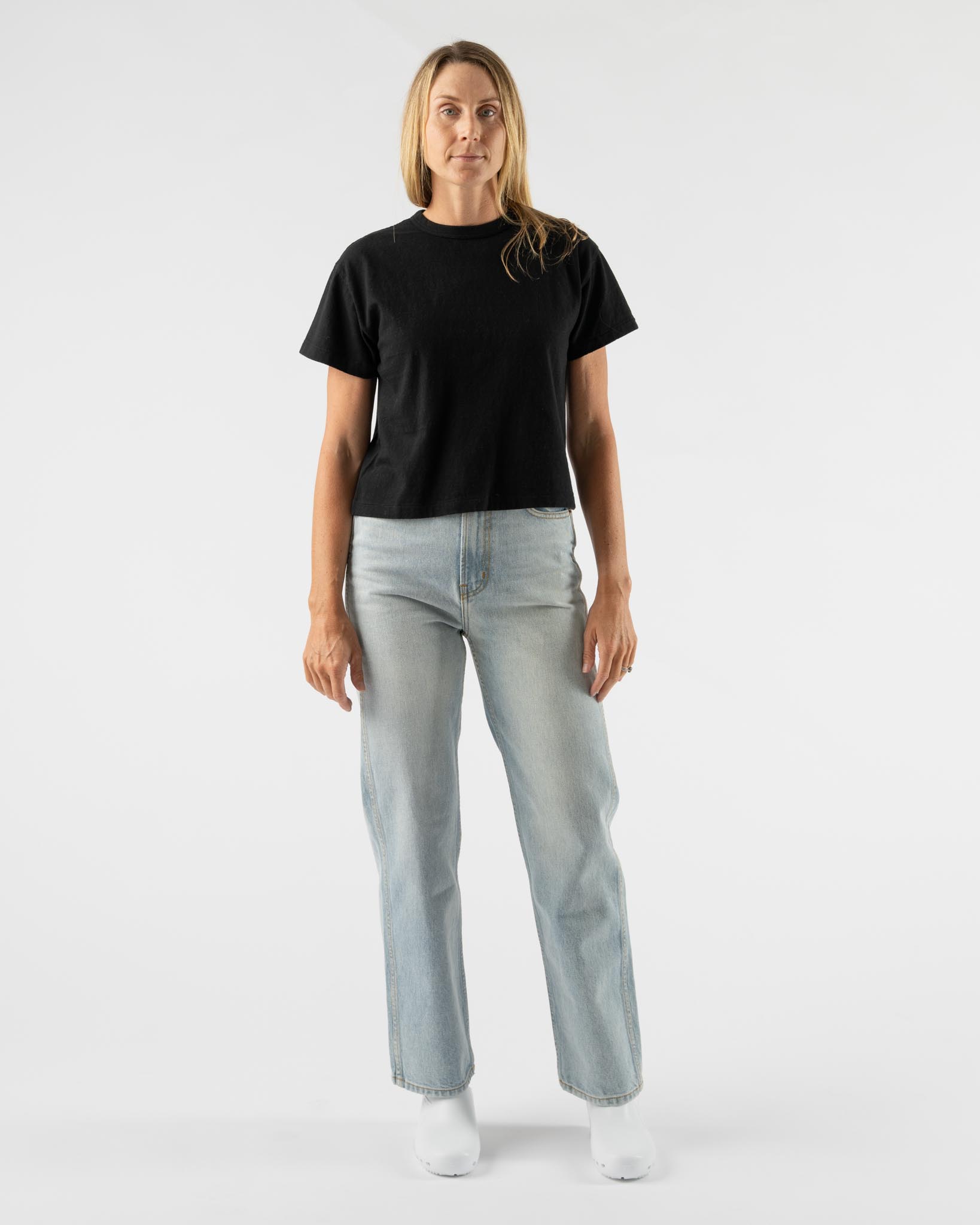 Sunray-Spirit-Hi'Aka-Short-Sleeve-T-Shirt-in-Hambledon-Grey-Santa-Barbara-Boutique-Jake-and-Jones-Sustainable-Fashion