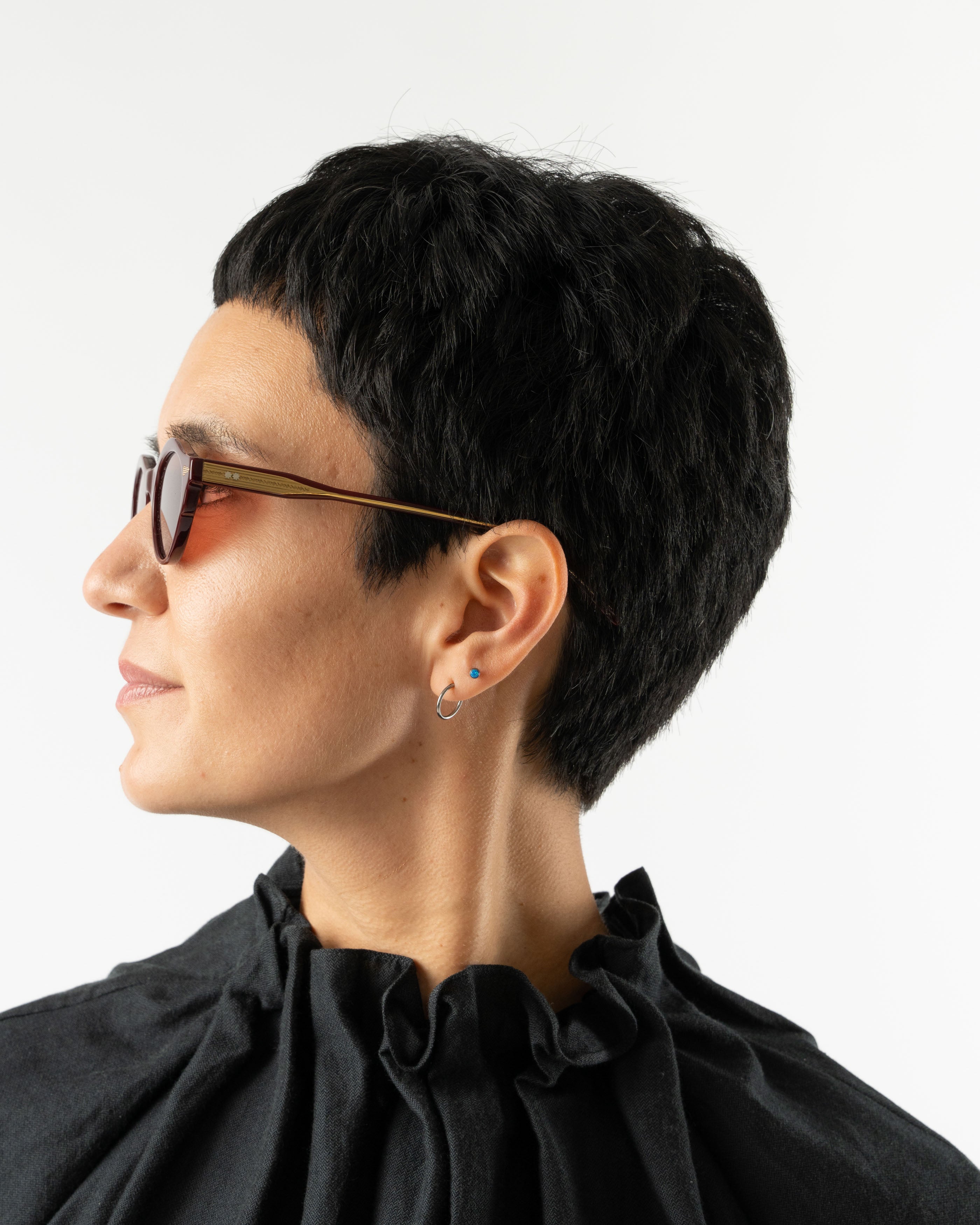 Tejesta Araki Sunglasses in Perennial