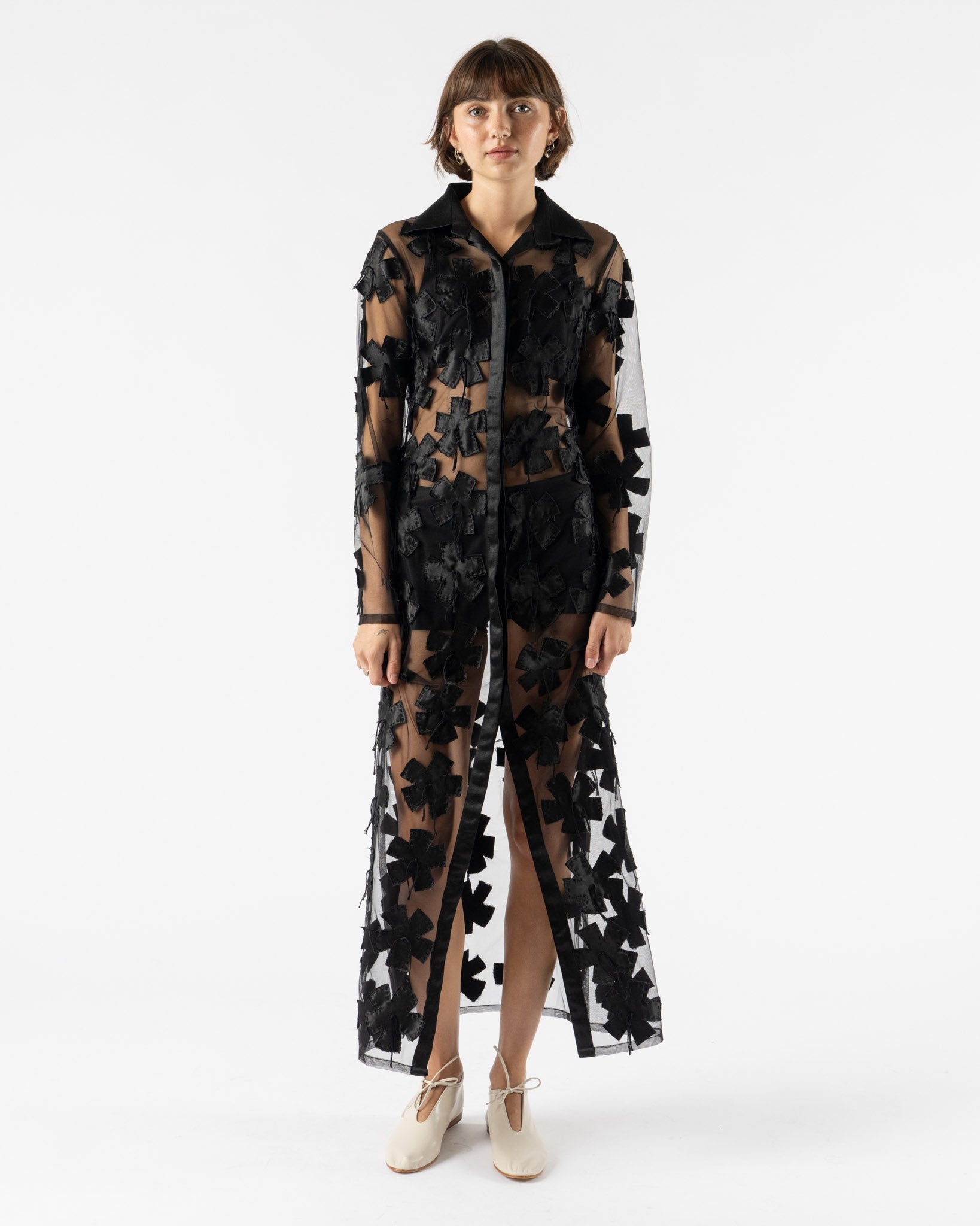 Tigra Tigra Petal Applique Shirt Dress in Black
