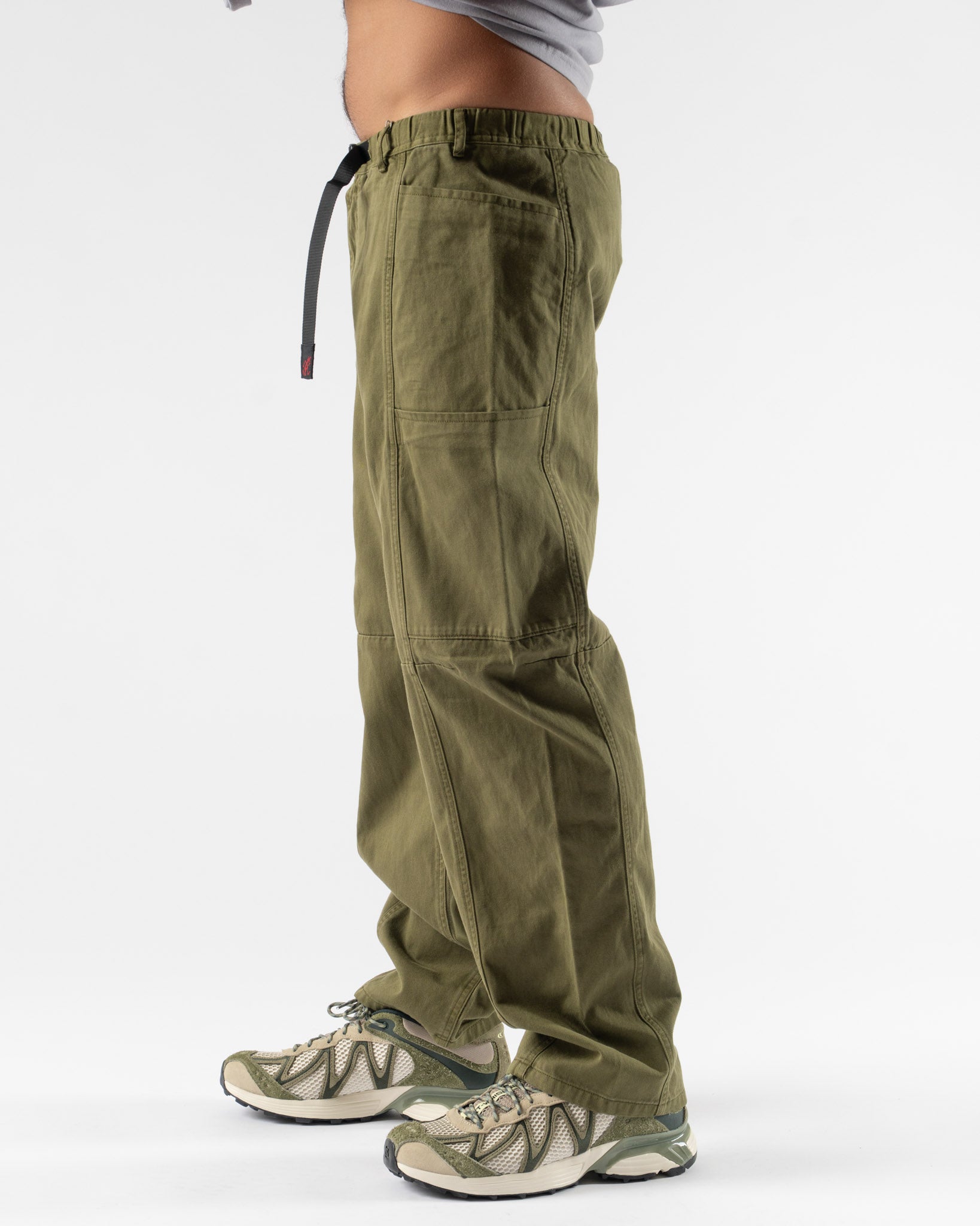 Gramicci Voyager Pant in Army Pigment