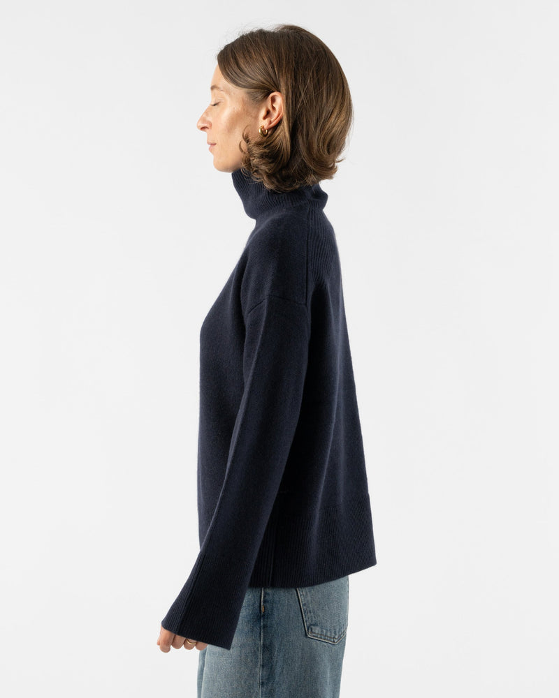 Alex Mill Cashmere Cecile Turtleneck Sweater in Navy Curated at