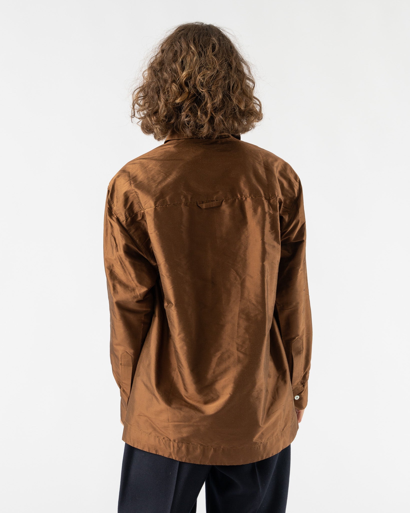 Cawley-Silk-Doupion-June-Shirt-in-Bark-Santa-Barbara-Boutique-Jake-and-Jones-Sustainable-Fashion