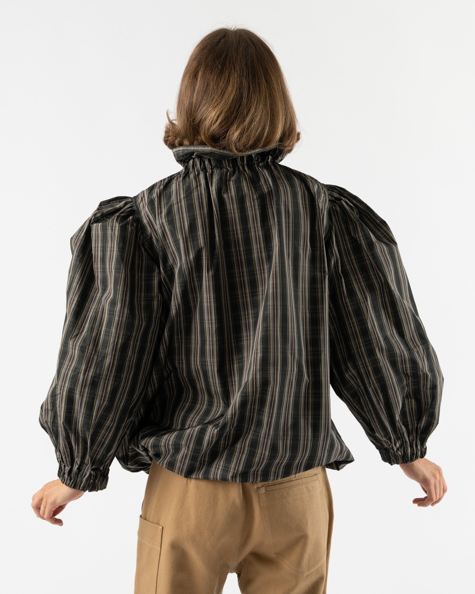 Sofie-DHoore-Beaudine-Poke-Top-in-Woven-Black-Santa-Barbara-Boutique-Jake-and-Jones-Sustainable-Fashion