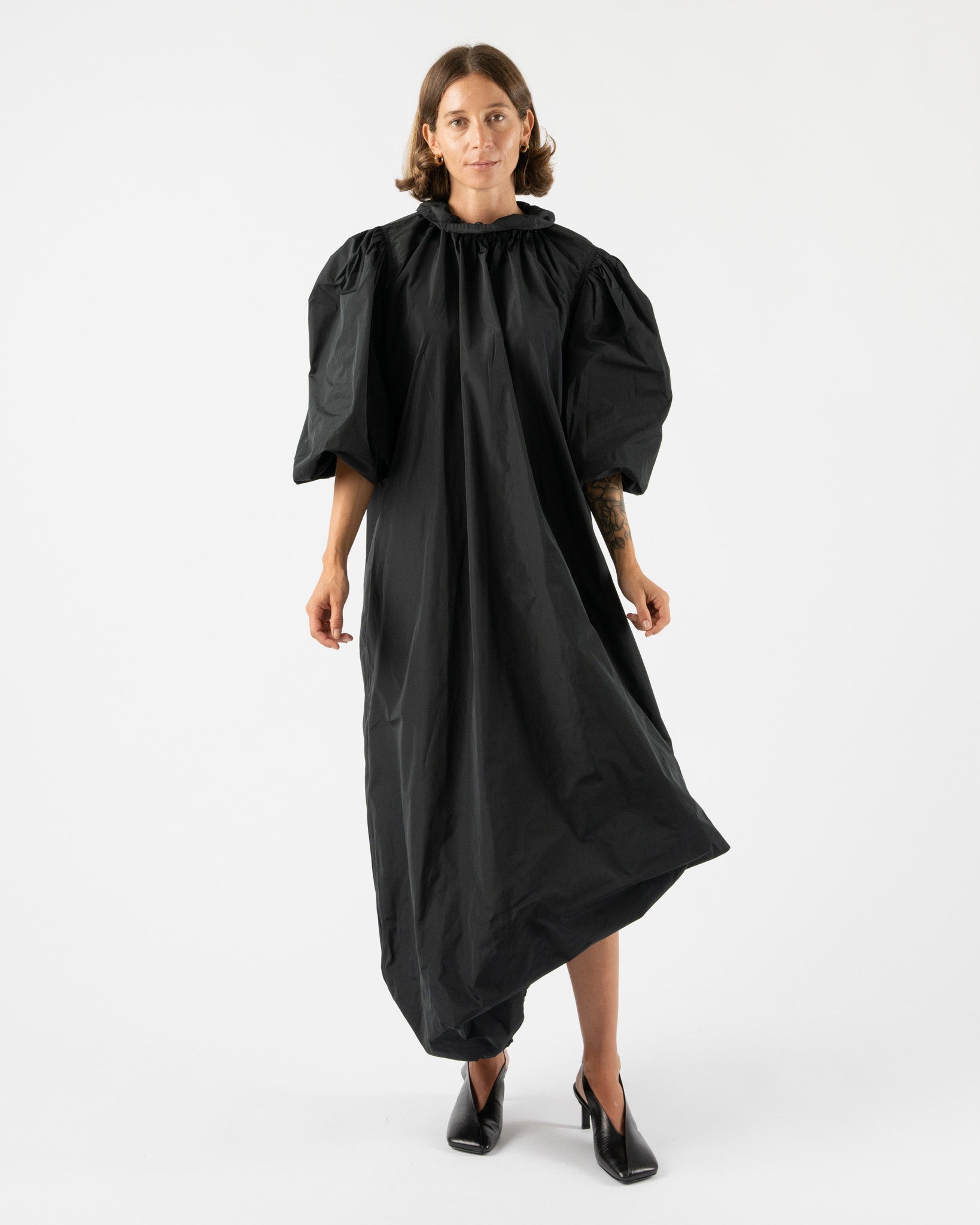 Sofie-DHoore-Devil-Pota-Dress-in-Woven-Black-Santa-Barbara-Boutique-Jake-and-Jones-Sustainable-Fashion