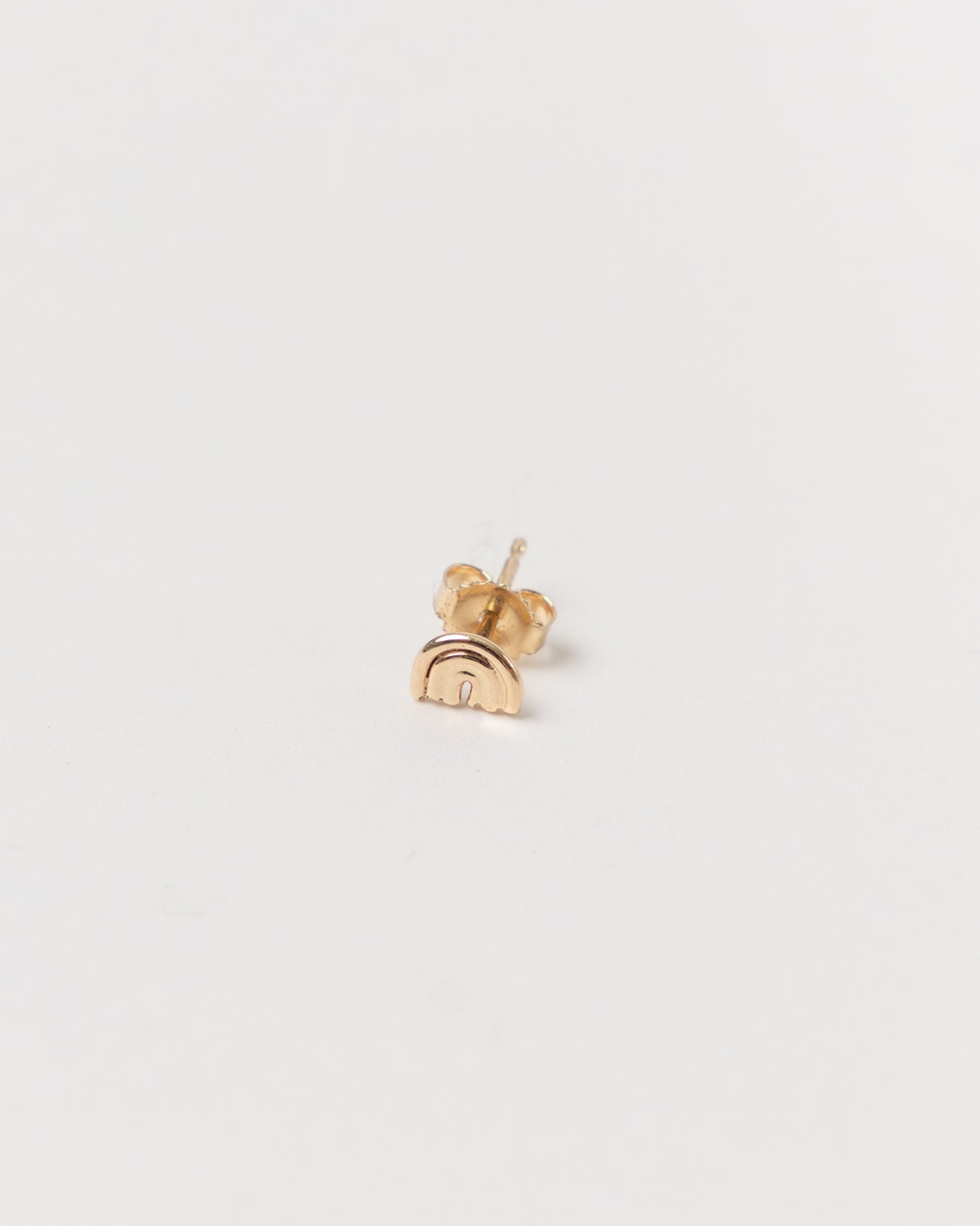 Talisman Single Mini Rainbow Stud