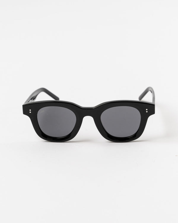 AKILA-APOLLO-Sunglasses-in-Black-Santa-Barbara-Boutique-Jake-and-Jones-Sustainable-Fashion