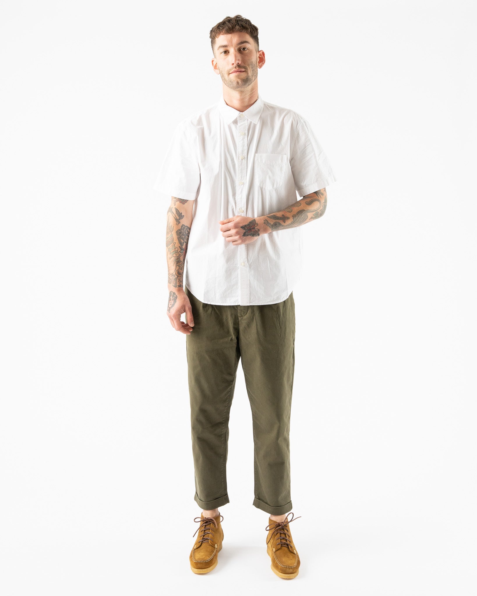 alex-mill-standard-pleated-pant-in-military-olive-mss23-jake-and-jones-a-santa-barbara-boutique