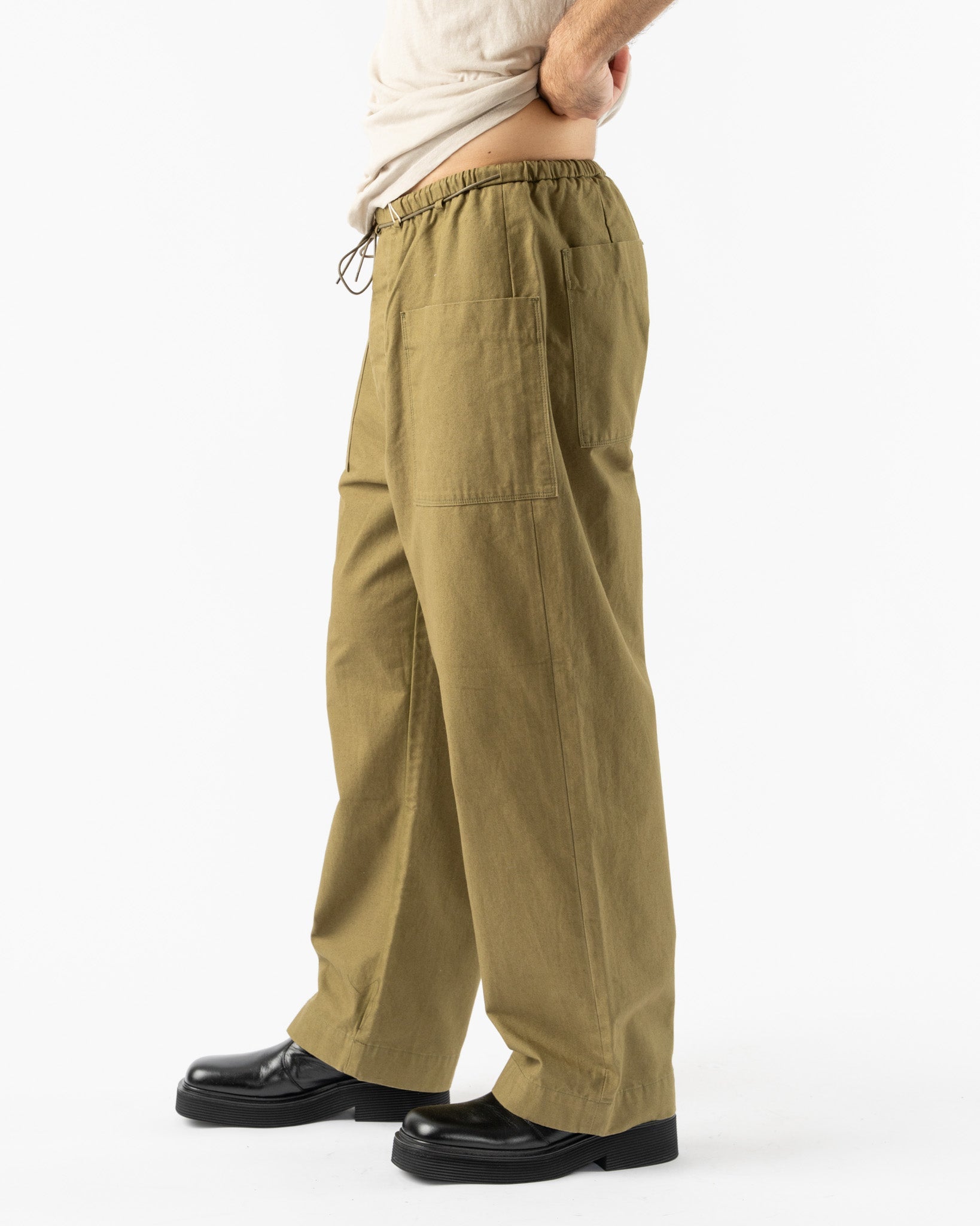 Applied-Art-Forms-DM1-5-Fatigue-Pant-in-Military-Green-Santa-Barbara-Boutique-Jake-and-Jones-Sustainable-Fashion