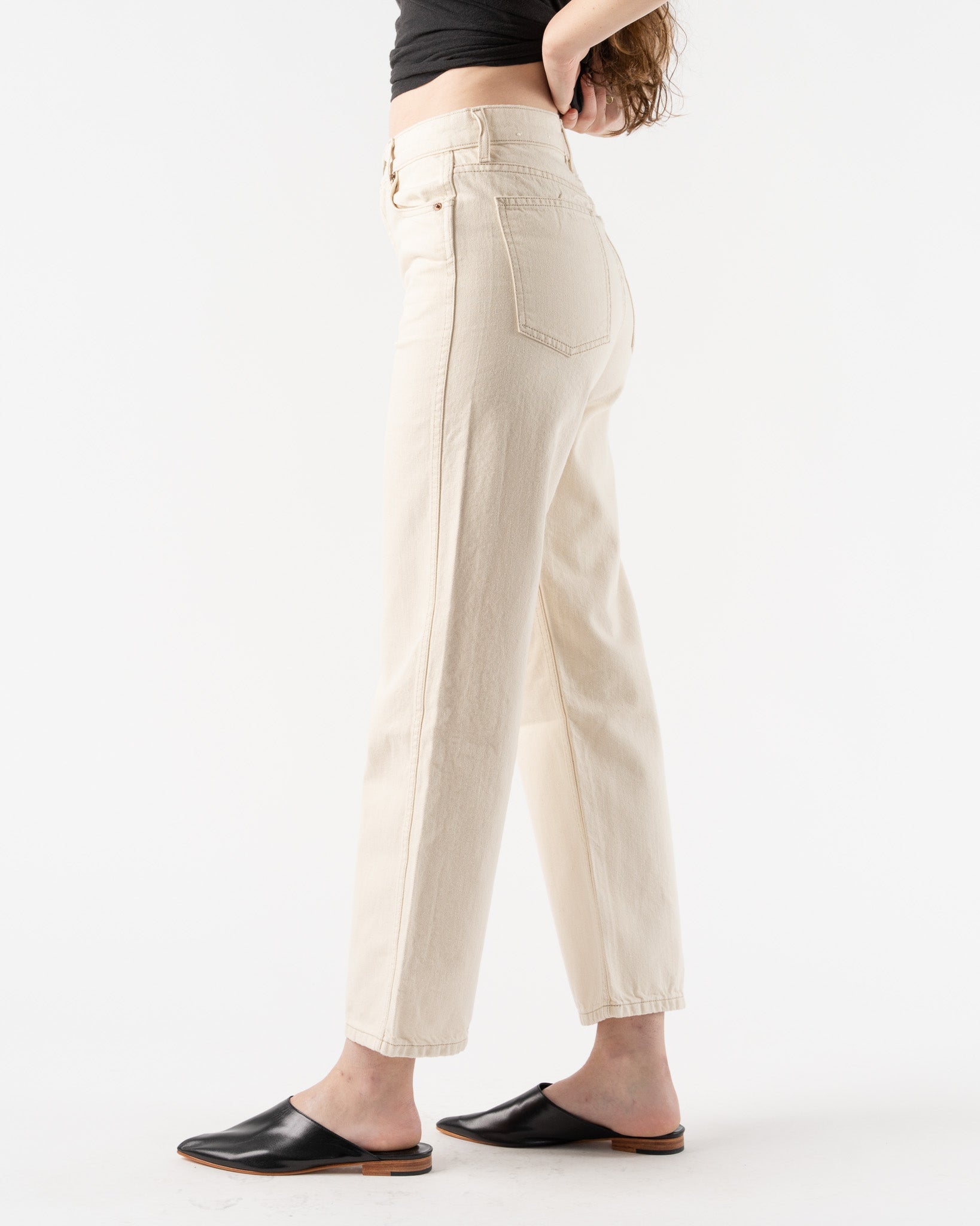 bsides-plein-high-straight-in-clair-Santa-Barbara-Boutique-Jake-and-Jones-Slow-Fashion