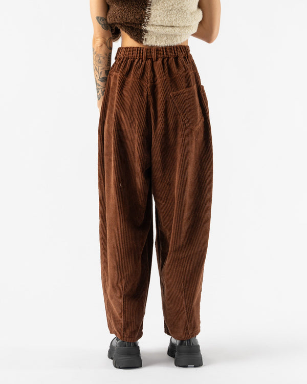 Cordera-Corduroy-Baggy-Pants-in-Pardo-Santa-Barbara-Boutique-Jake-and-Jones-Sustainable-Fashion