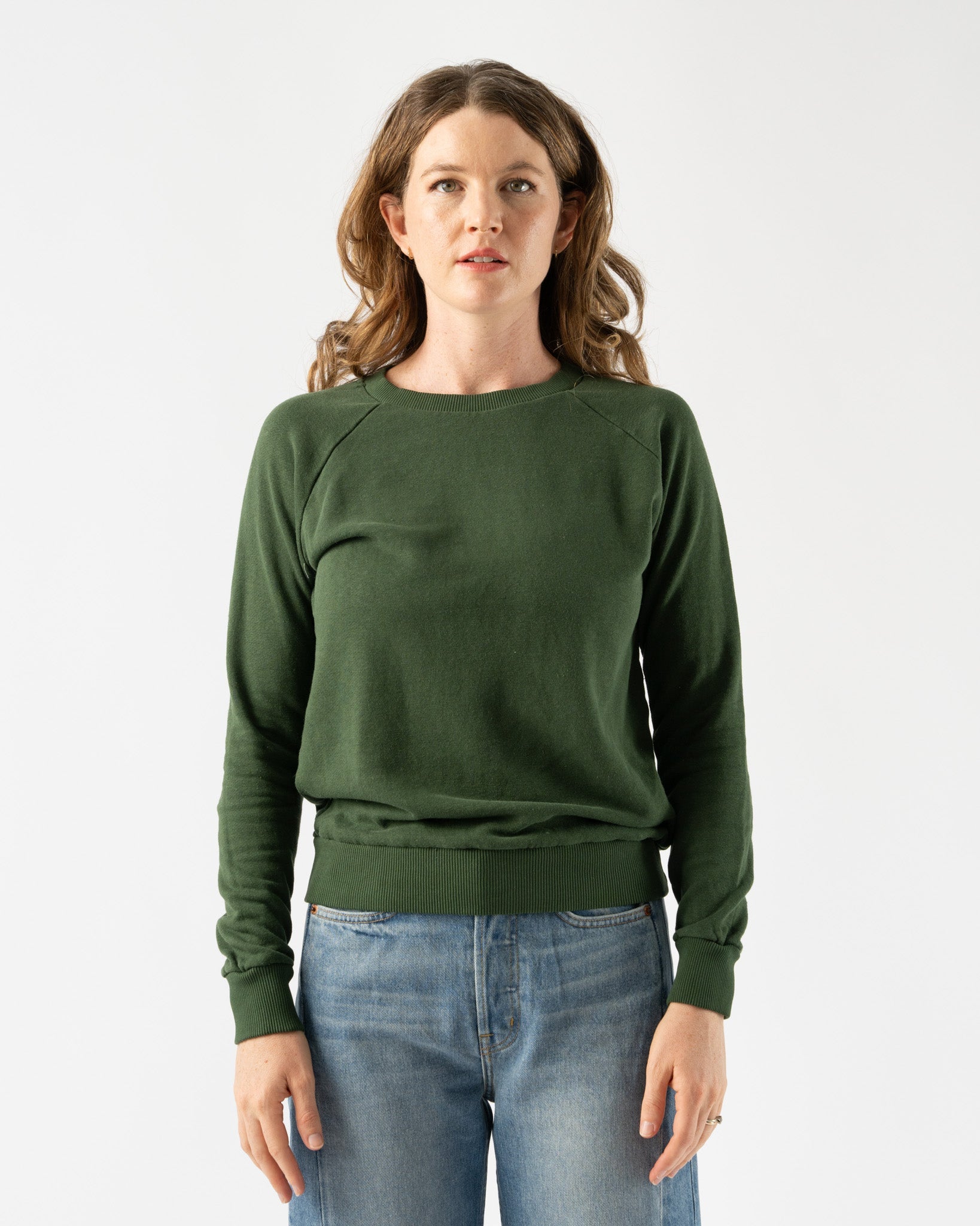 Jungmaven-Alpine-Raglan-Sweatshirt-in-Hunter-Green-Santa-Barbara-Boutique-Jake-and-Jones-Sustainable-Fashion