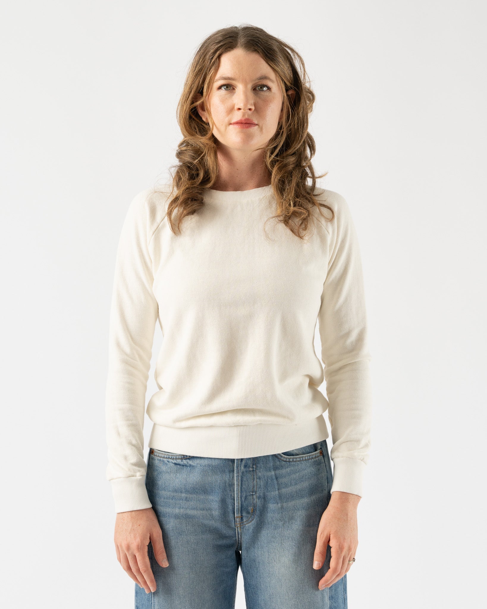 Jungmaven-Alpine-Raglan-Sweatshirt-in-Washed-White-Santa-Barbara-Boutique-Jake-and-Jones-Sustainable-Fashion
