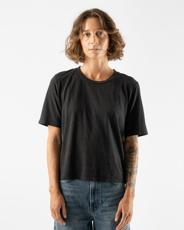 Jungmaven-Silverlake-Cropped-Tee-in-Black-Santa-Barbara-Boutique-Jake-and-Jones-Sustainable-Fashion