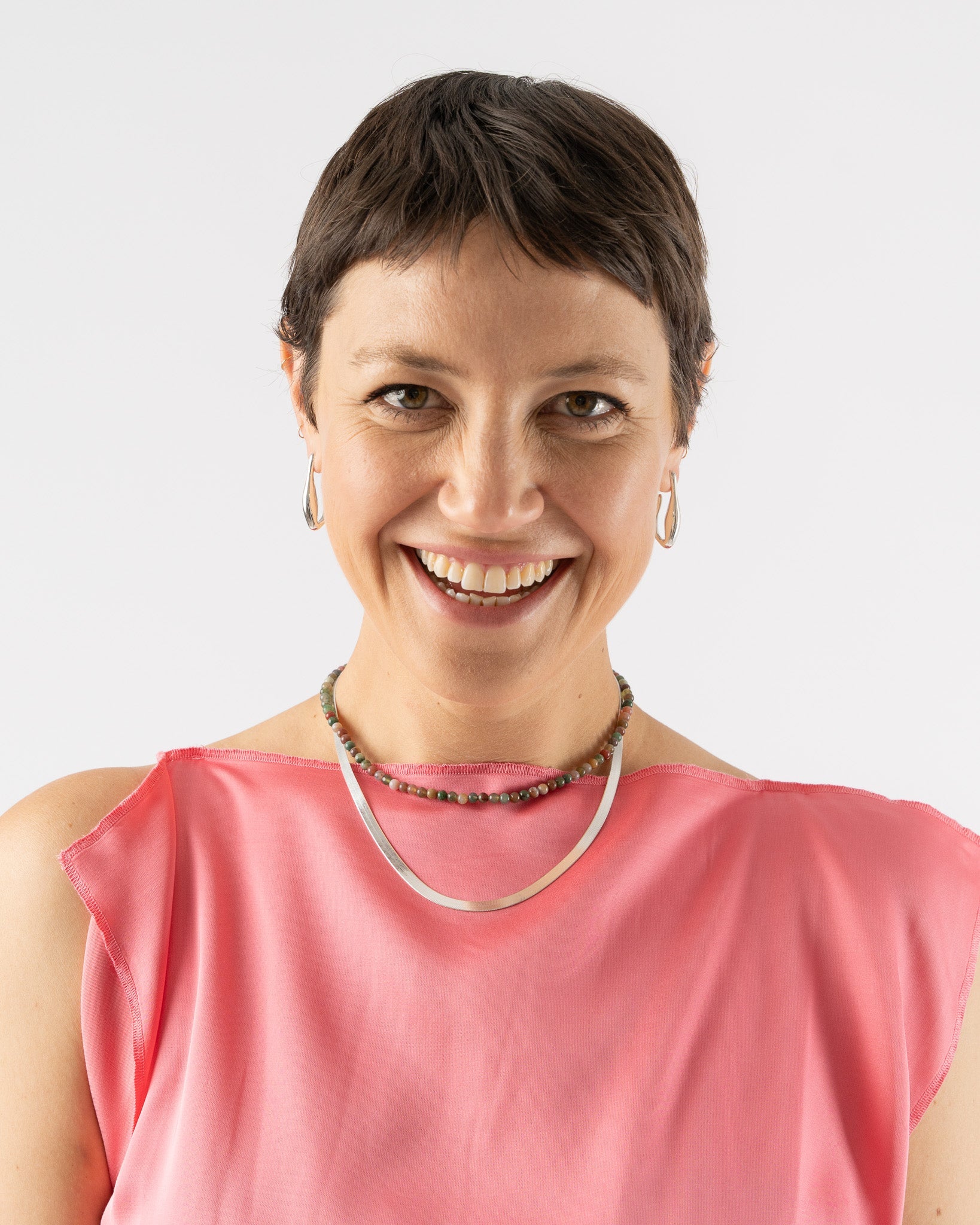 Leigh-Miller-Agate-Choker-with-Sterling-Silver-Clasp-Santa-Barbara-Boutique-Jake-and-Jones-Sustainable-Fashion
