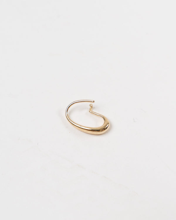 Leigh-Miller-Medium-Oval-Sempre-Hoop-in-14K-Yellow-Gold-Santa-Barbara-Boutique-Jake-and-Jones-Sustainable-Fashion