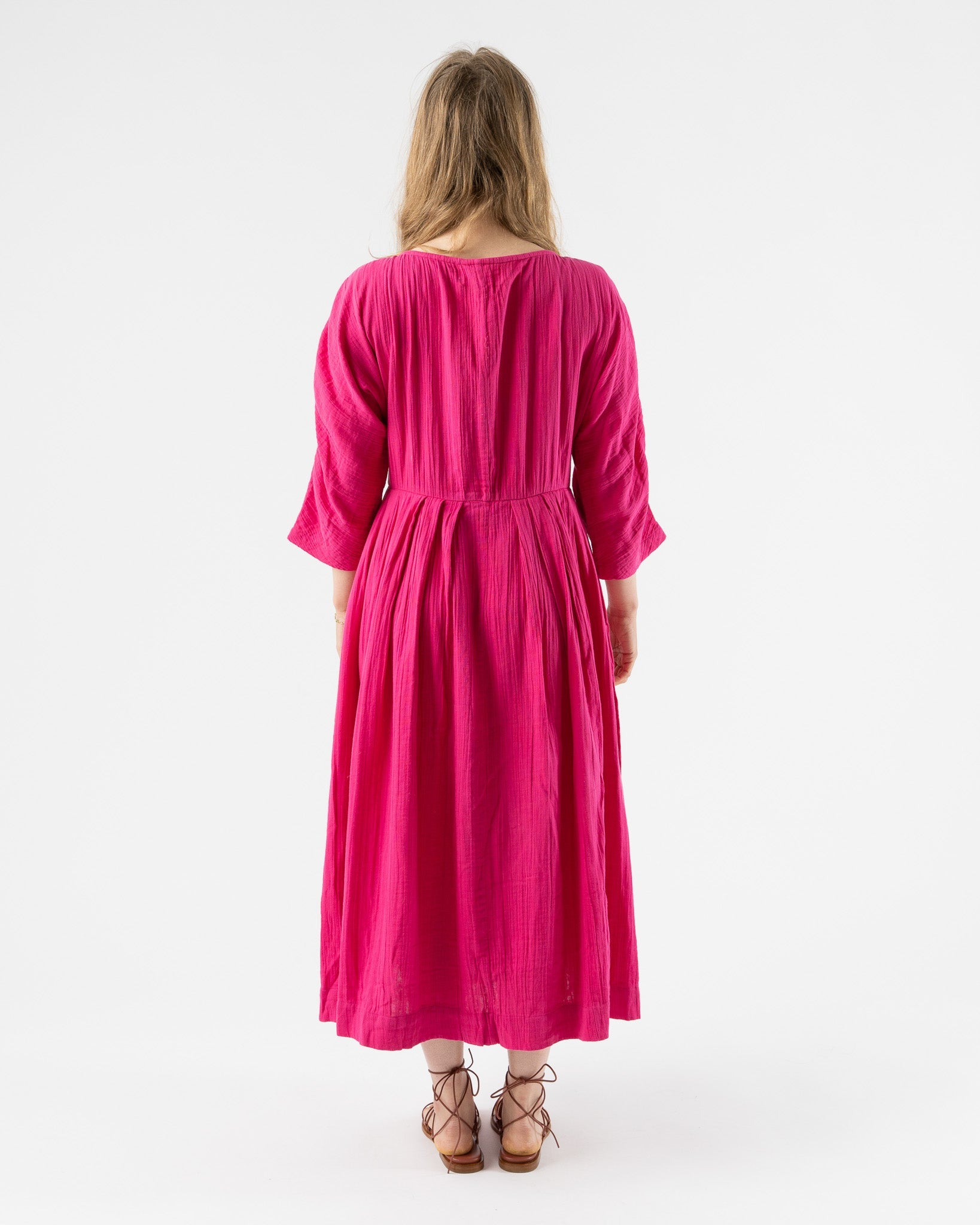 mara-hoffman-chloe-in-raspberry-ss23-jake-and-jones-a-santa-barbara-boutique