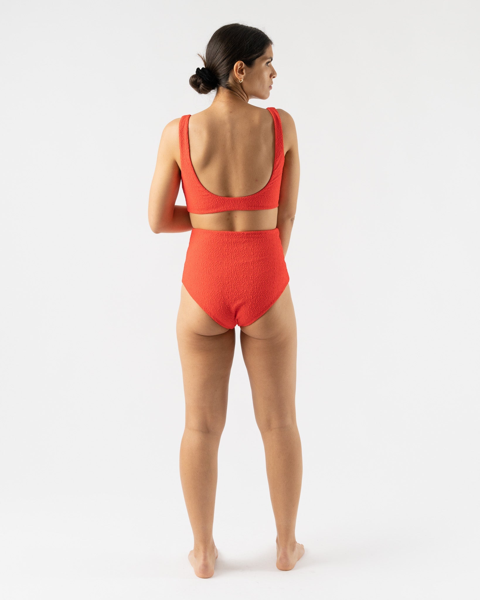 mara-hoffman-lira-top-in-poppy-ss23-jake-and-jones-a-santa-barbara-boutique