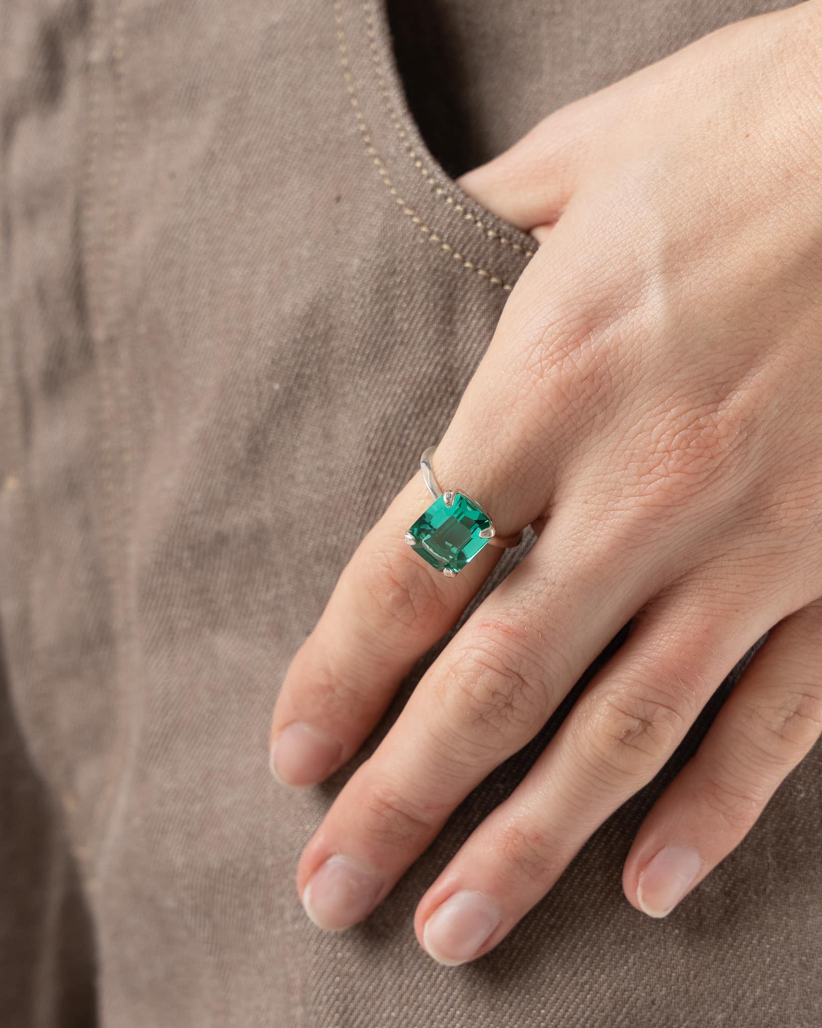 mondo-mondo-teddy-ring-in-sterling-silver-iguana-fw22