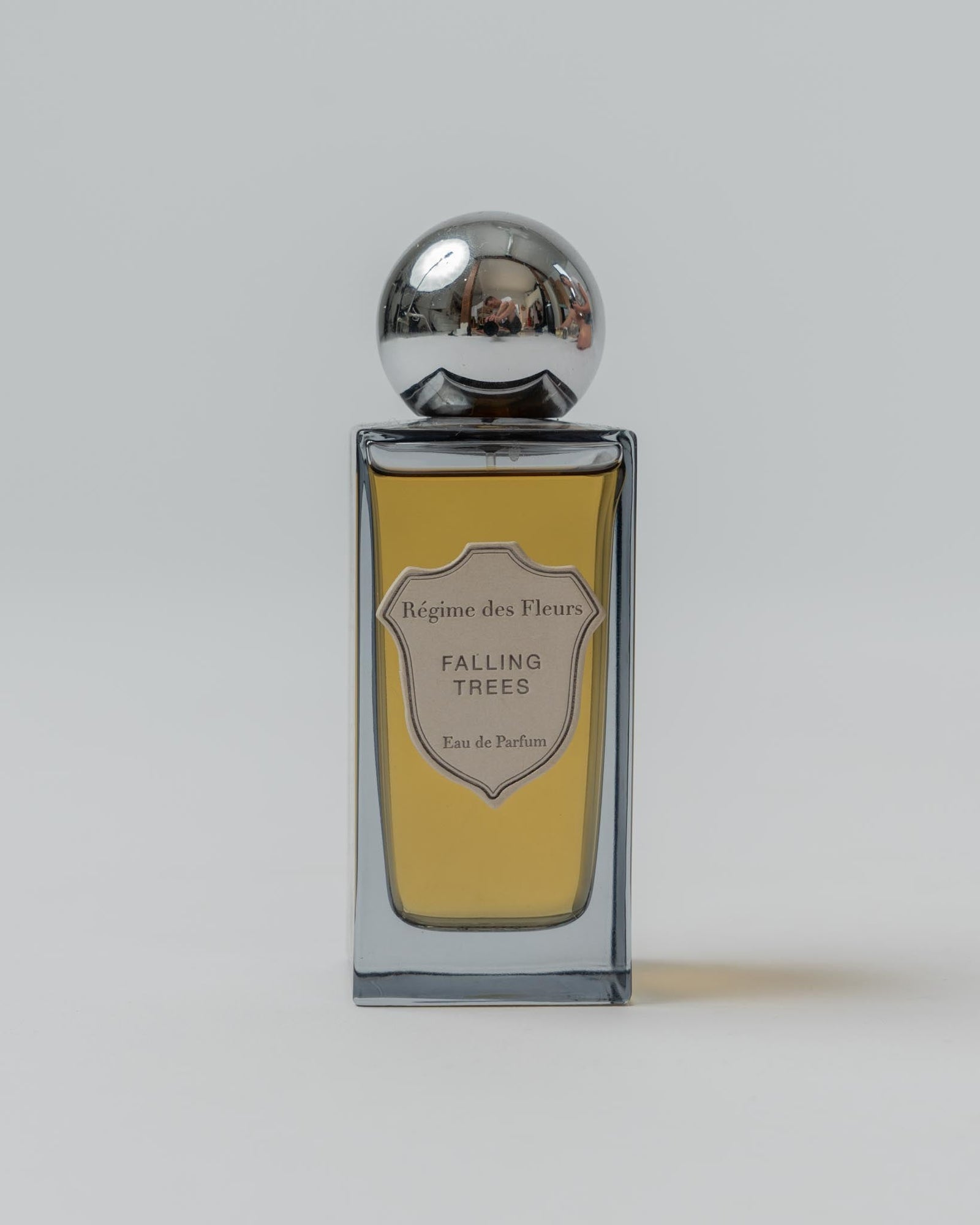 Régime des Fleurs Falling Trees Eau de Parfum Curated at